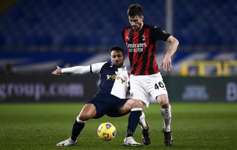 kaiyun-意媒：加比亚、菲尔克鲁格和希门尼斯在假期进行加练