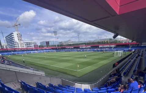 世体：西甲派代表考察巴萨临时球场，确保与瓦伦比赛顺利进行